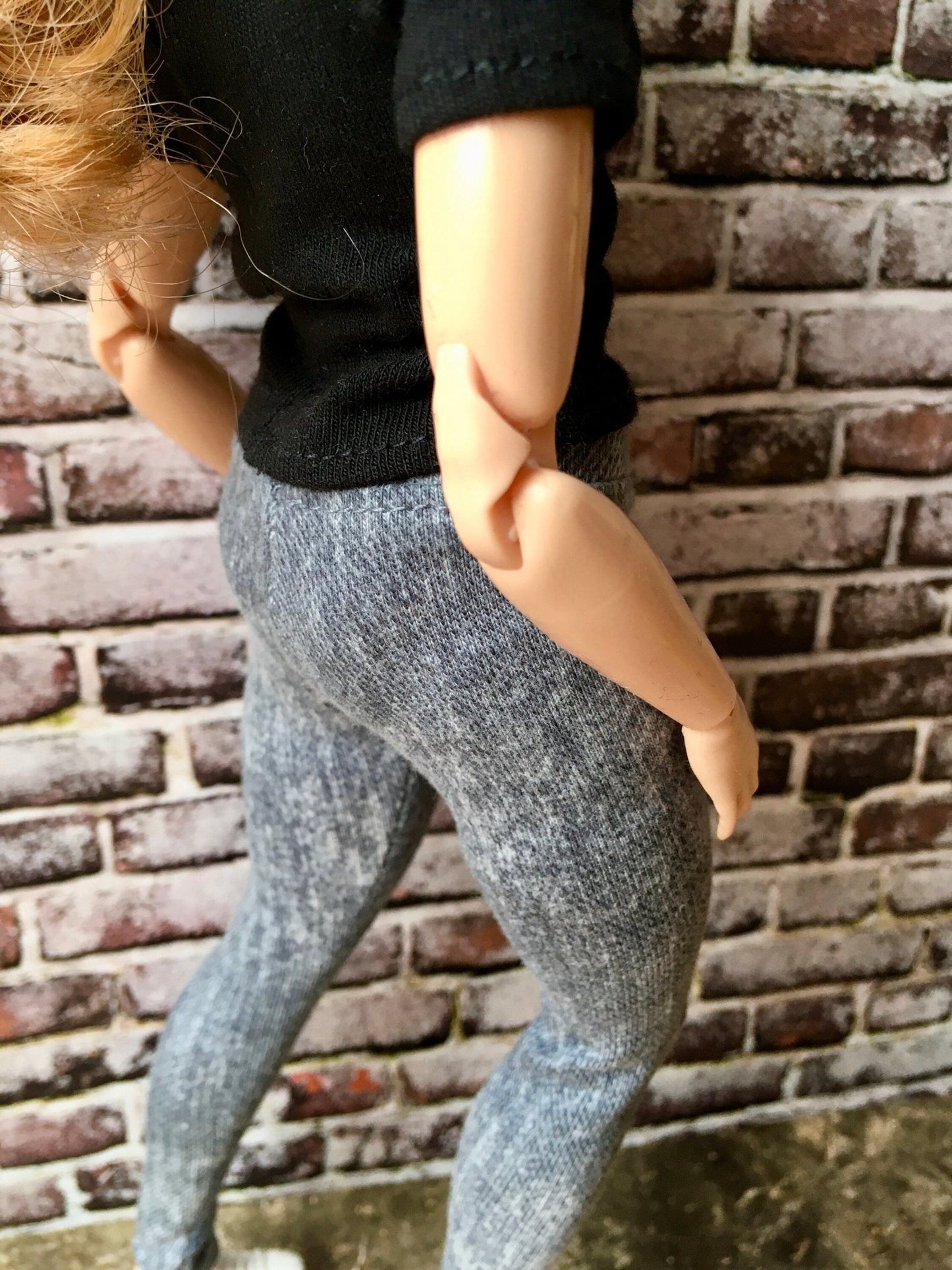 BQ‑SLATE – Gray Jeggings for 11" 1/6 Scale Curvy Fashion Dolls - www.bouutique.com