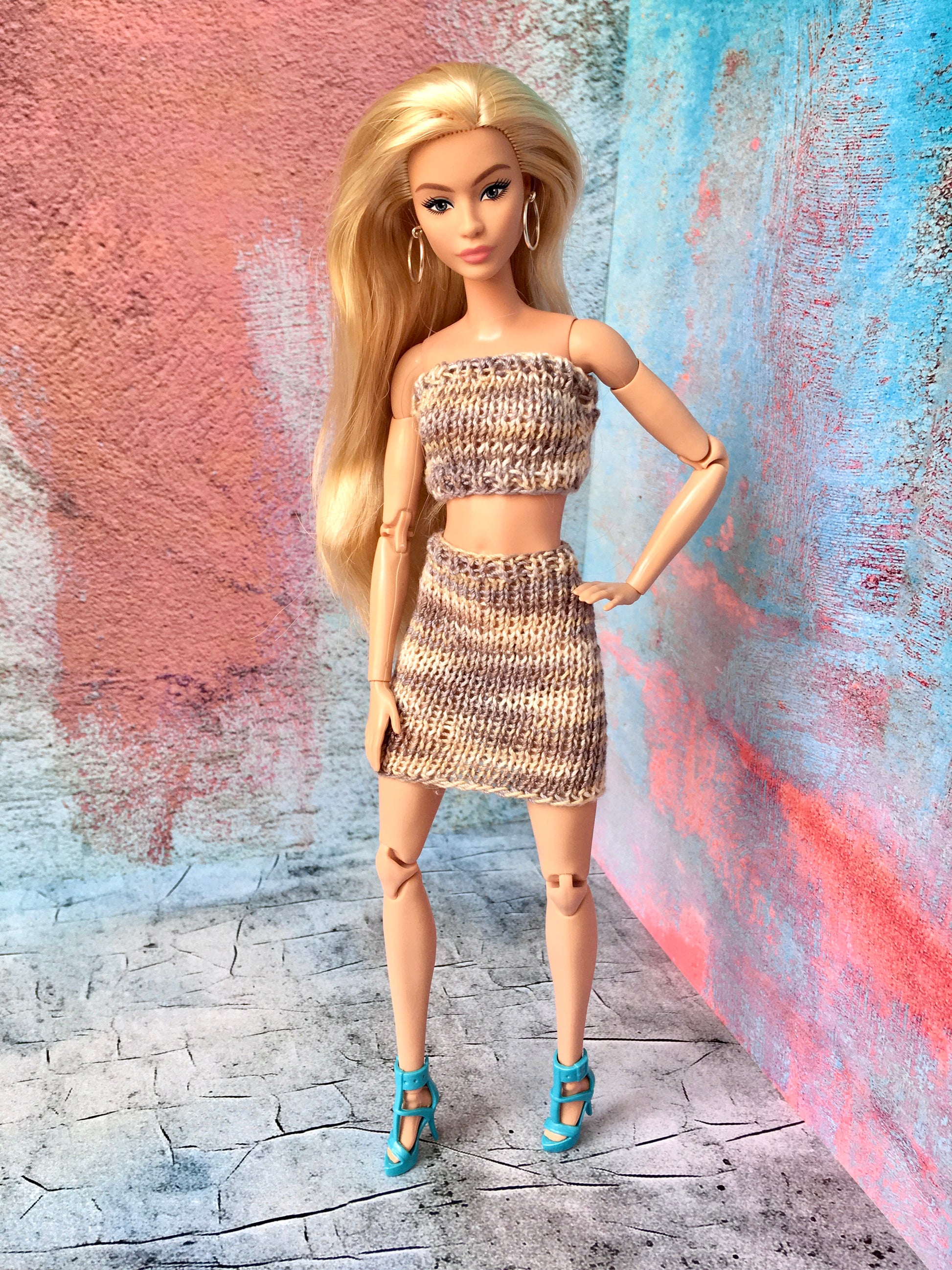 BQ-ARIN – Knitted Top & Skirt Set for 11.5" 1/6 Scale Fashion Dolls - www.bouutique.com