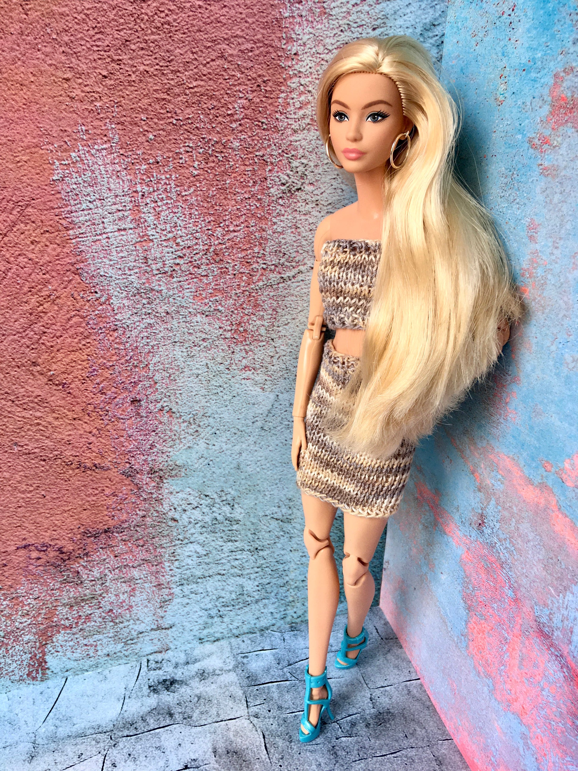 BQ-ARIN – Knitted Top & Skirt Set for 11.5" 1/6 Scale Fashion Dolls - www.bouutique.com