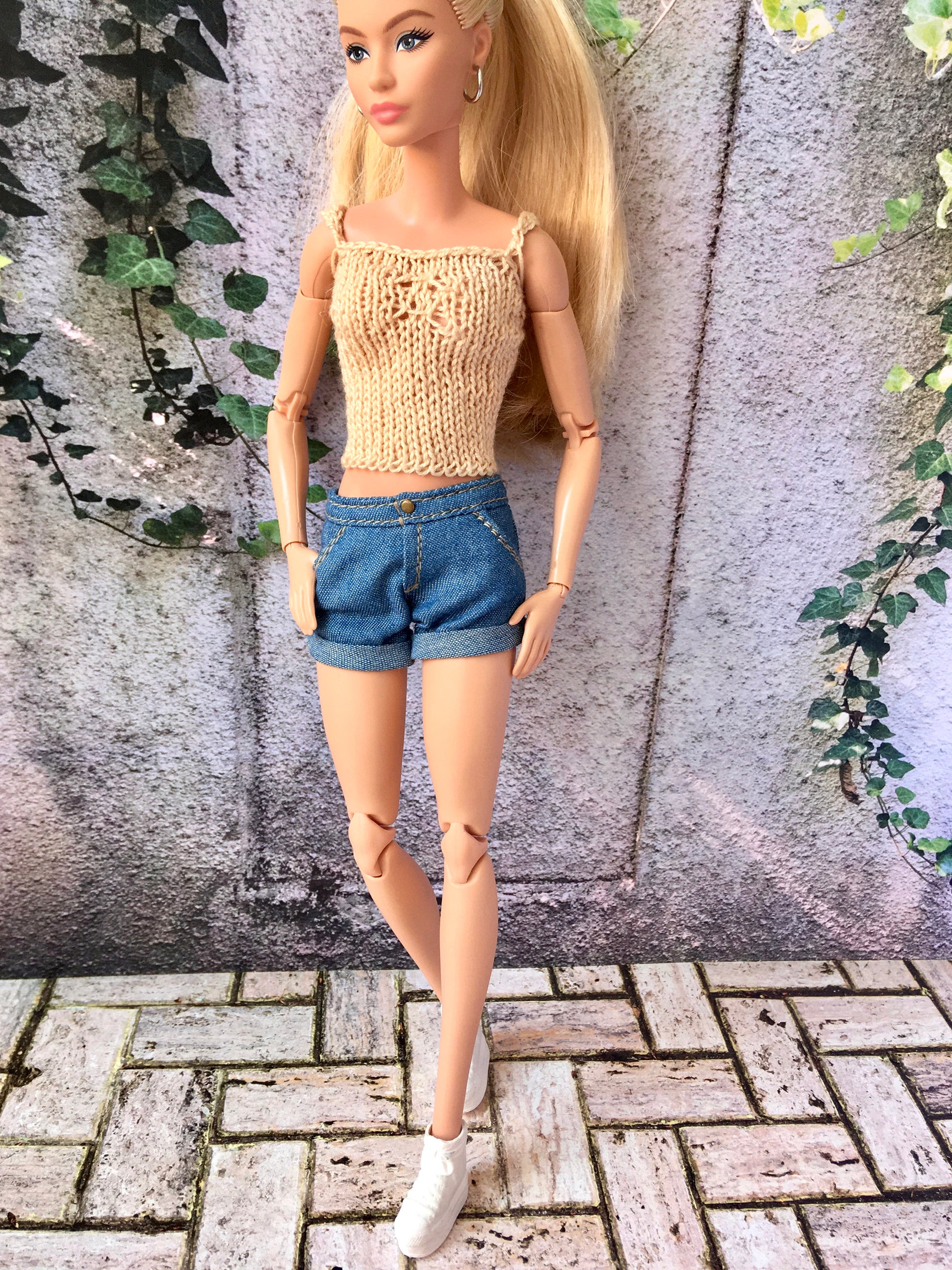 BQ-AYLA - Roll-up Denim Shorts for 11.5" 1/6 Scale Fashion Dolls - www.bouutique.com