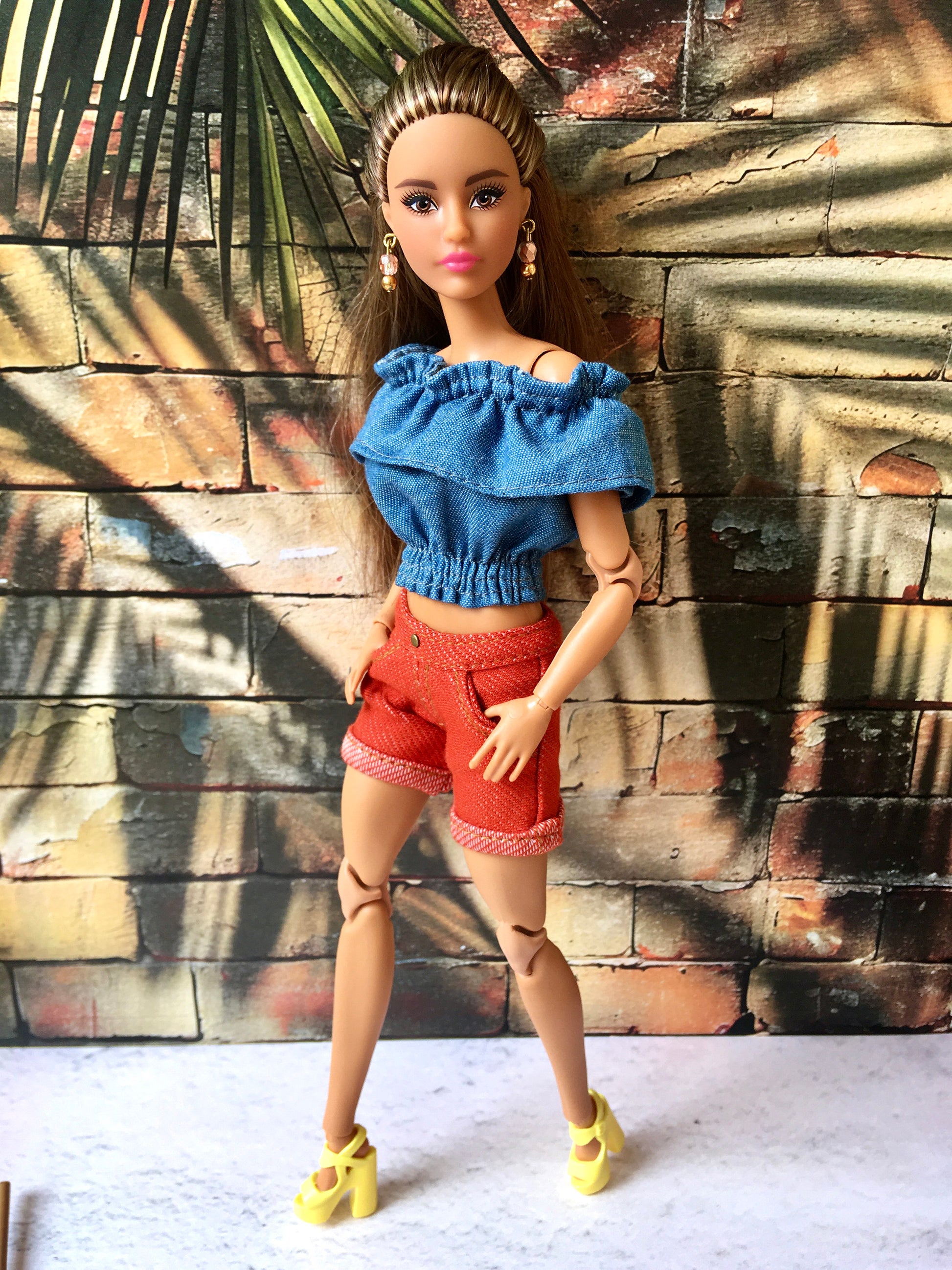 BQ-AYMI – Roll-up Stretch Denim Shorts for 11.5" 1/6 Scale Fashion Dolls - www.bouutique.com
