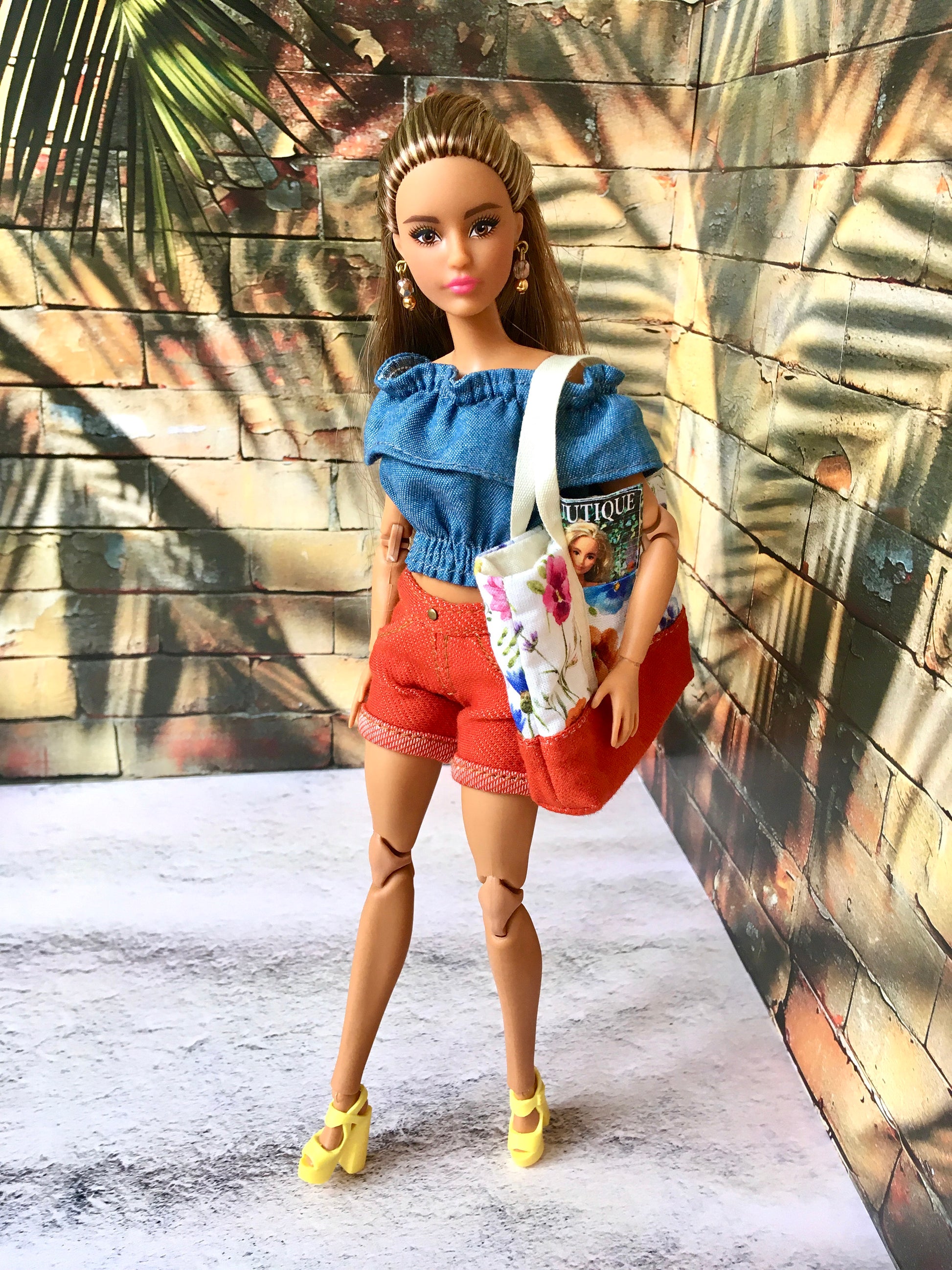 BQ-AYMI – Roll-up Stretch Denim Shorts for 11.5" 1/6 Scale Fashion Dolls - www.bouutique.com