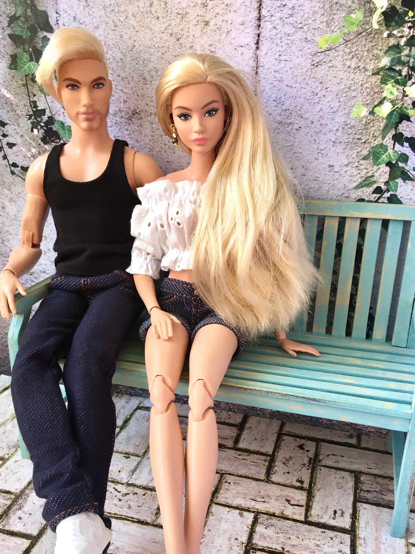 BQ-AYMI – Roll-up Stretch Denim Shorts for 11.5" 1/6 Scale Fashion Dolls - www.bouutique.com