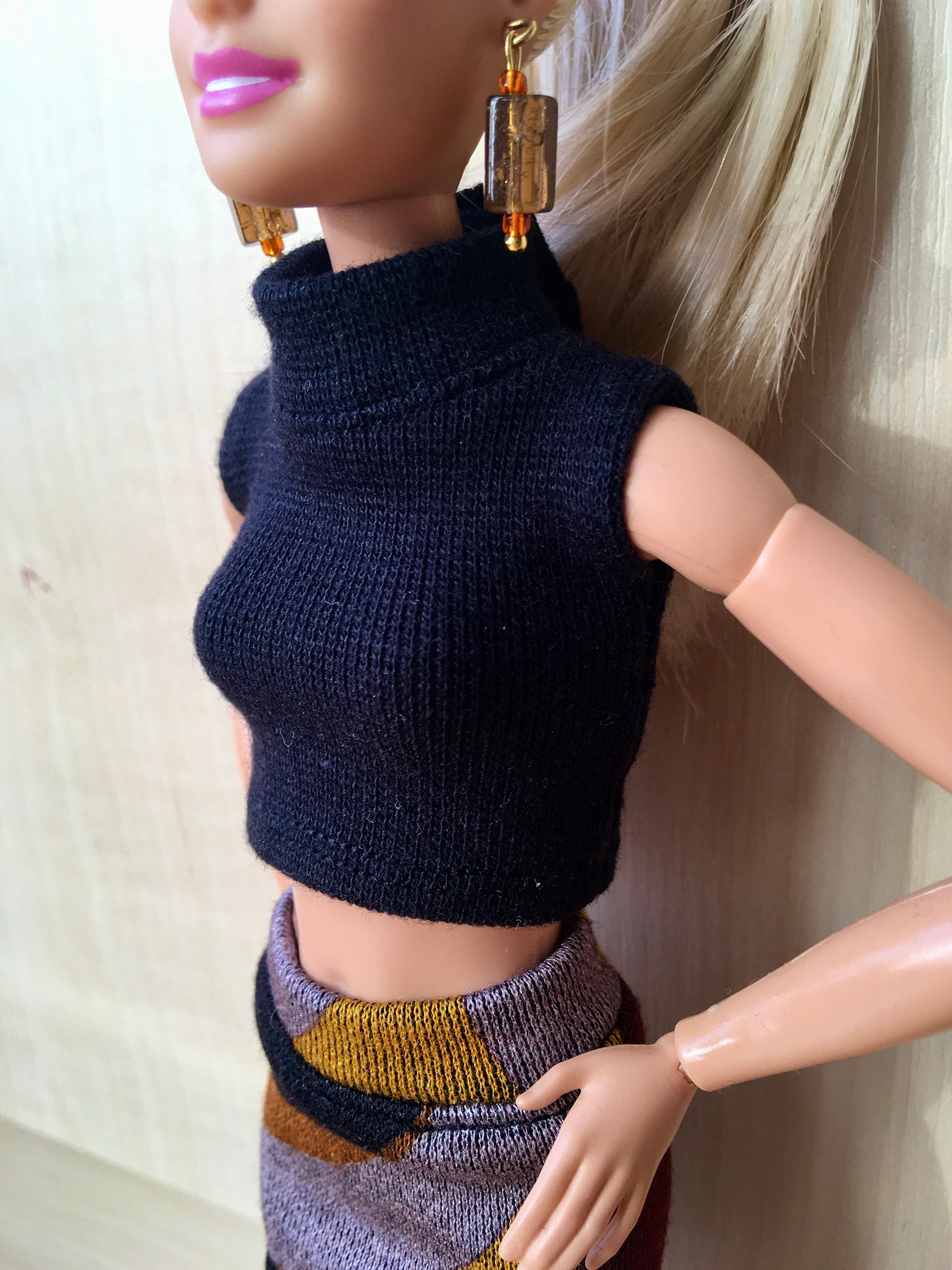BQ-CHIC – Turtleneck Crop Top for 11.5" 1/6 Scale Fashion Dolls (Multiple Colors)