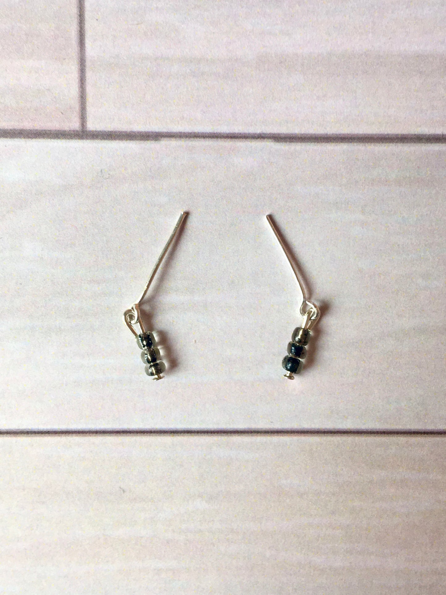 BQ-E22 – Black & White Beaded Earrings for 12" Fashion Dolls