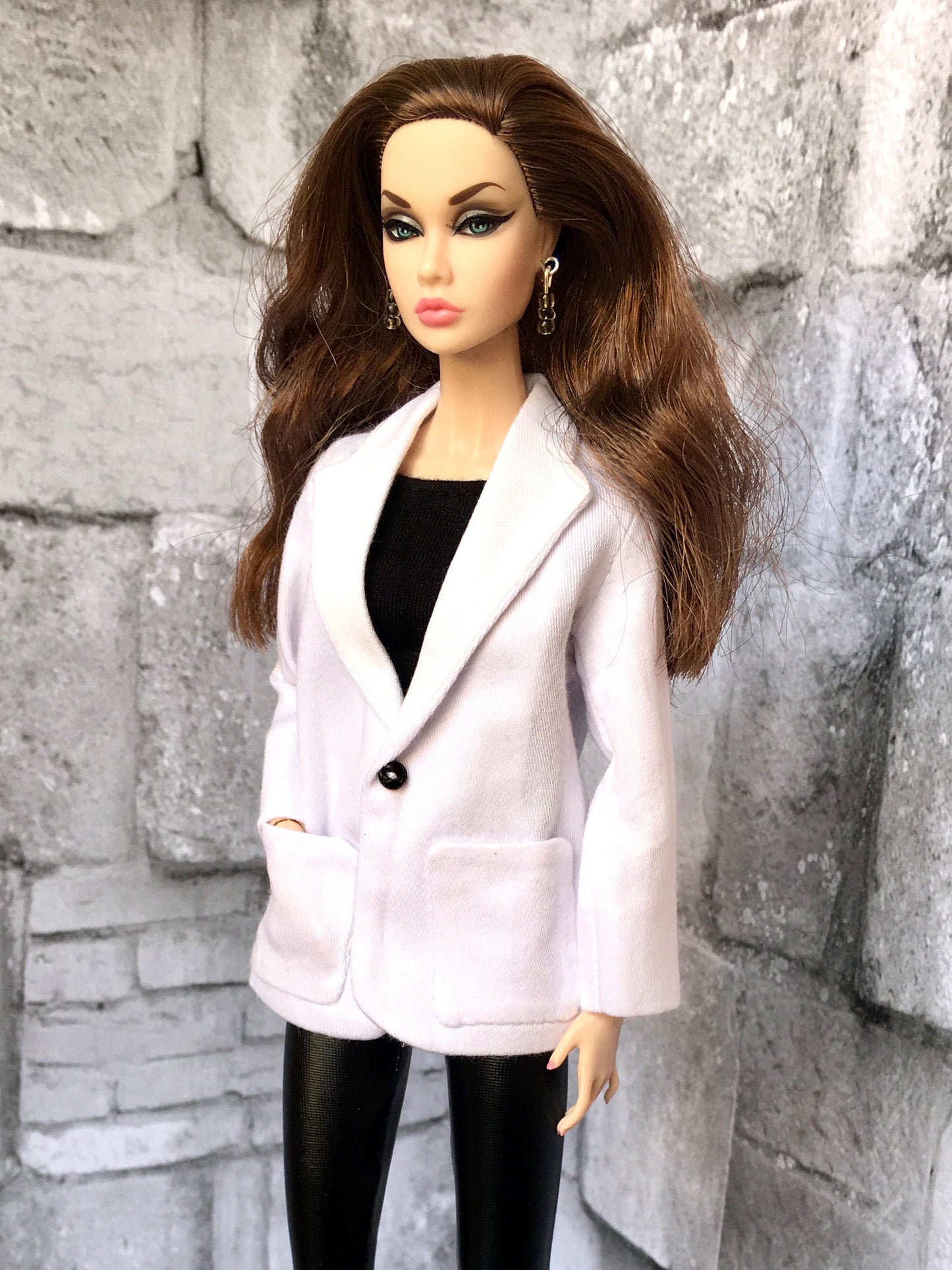 BQ-E22 – Black & White Beaded Earrings for 12" Fashion Dolls