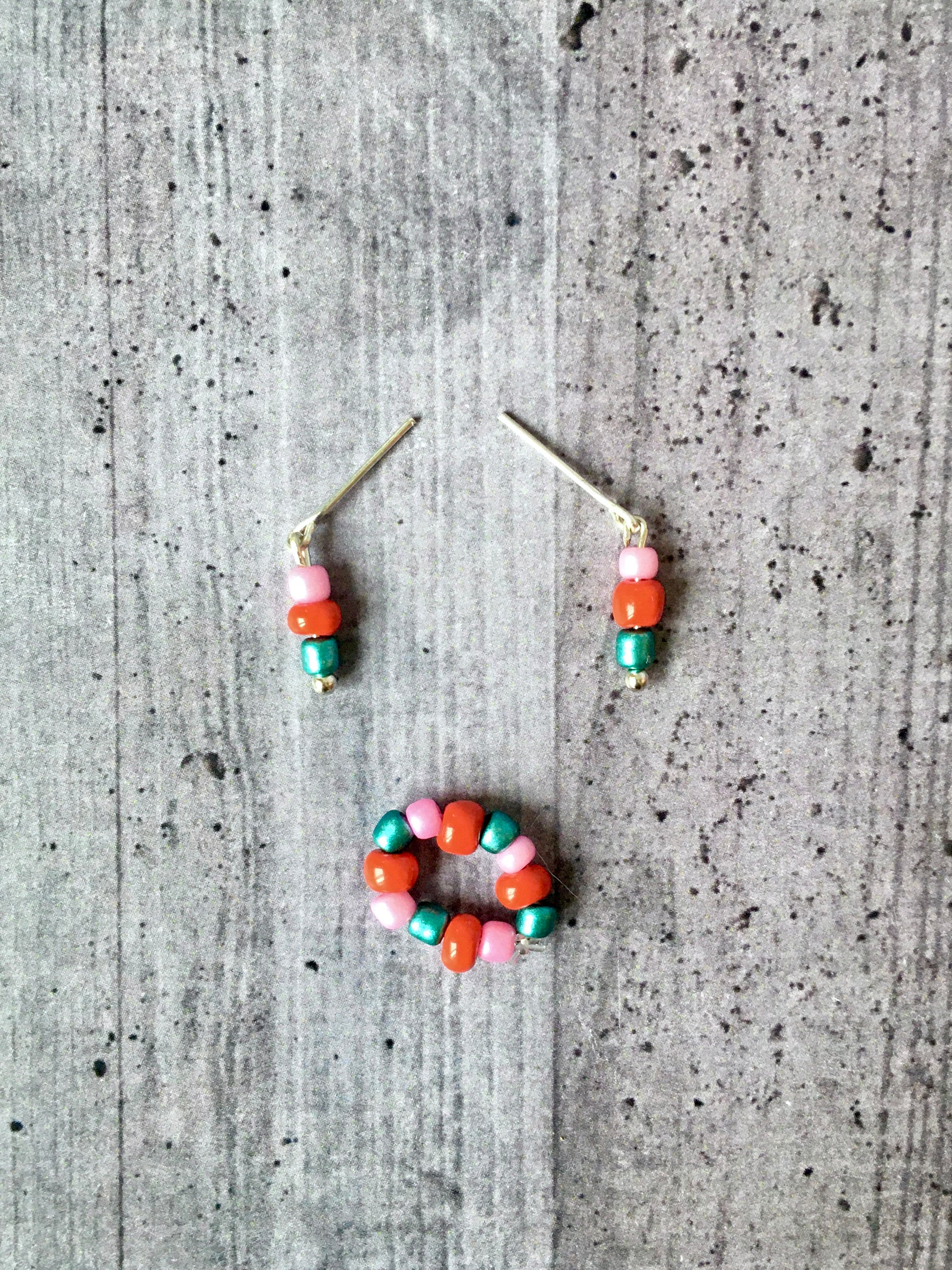 BQ-E27 – Beaded Jewelry Set in Spring Colors for 11.5" 1/6 Scale Fashion Dolls