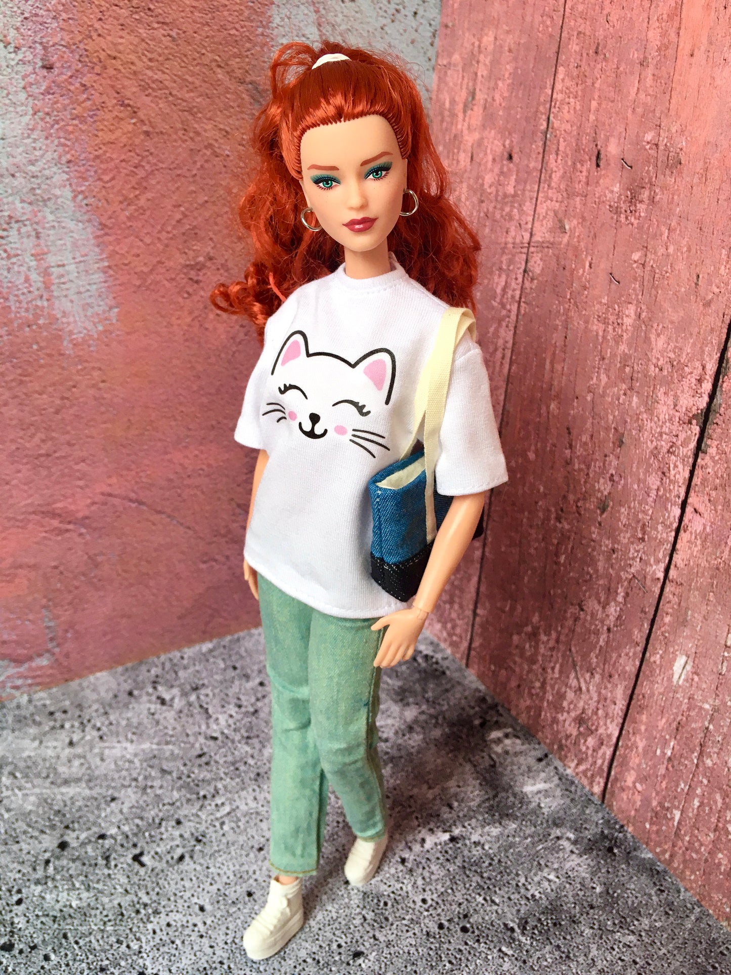 BQ-KITSA – Cat Print Oversized T-Shirt for 11.5" 1/6 Scale Dolls