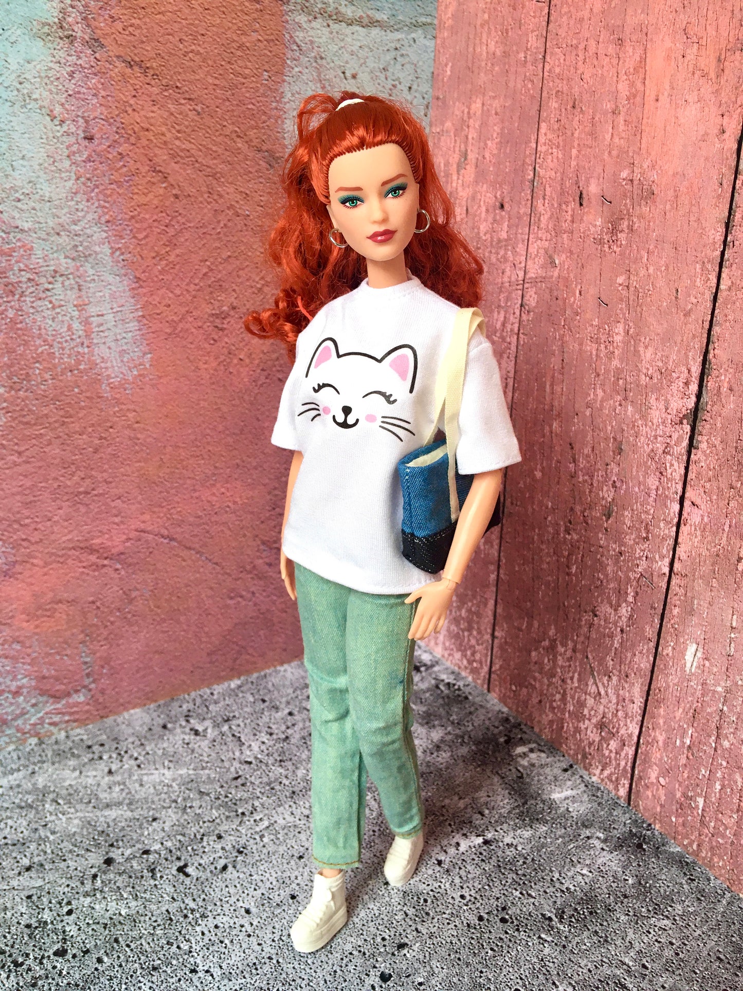 BQ-KITSA – Cat Print Oversized T-Shirt for 11.5" 1/6 Scale Dolls