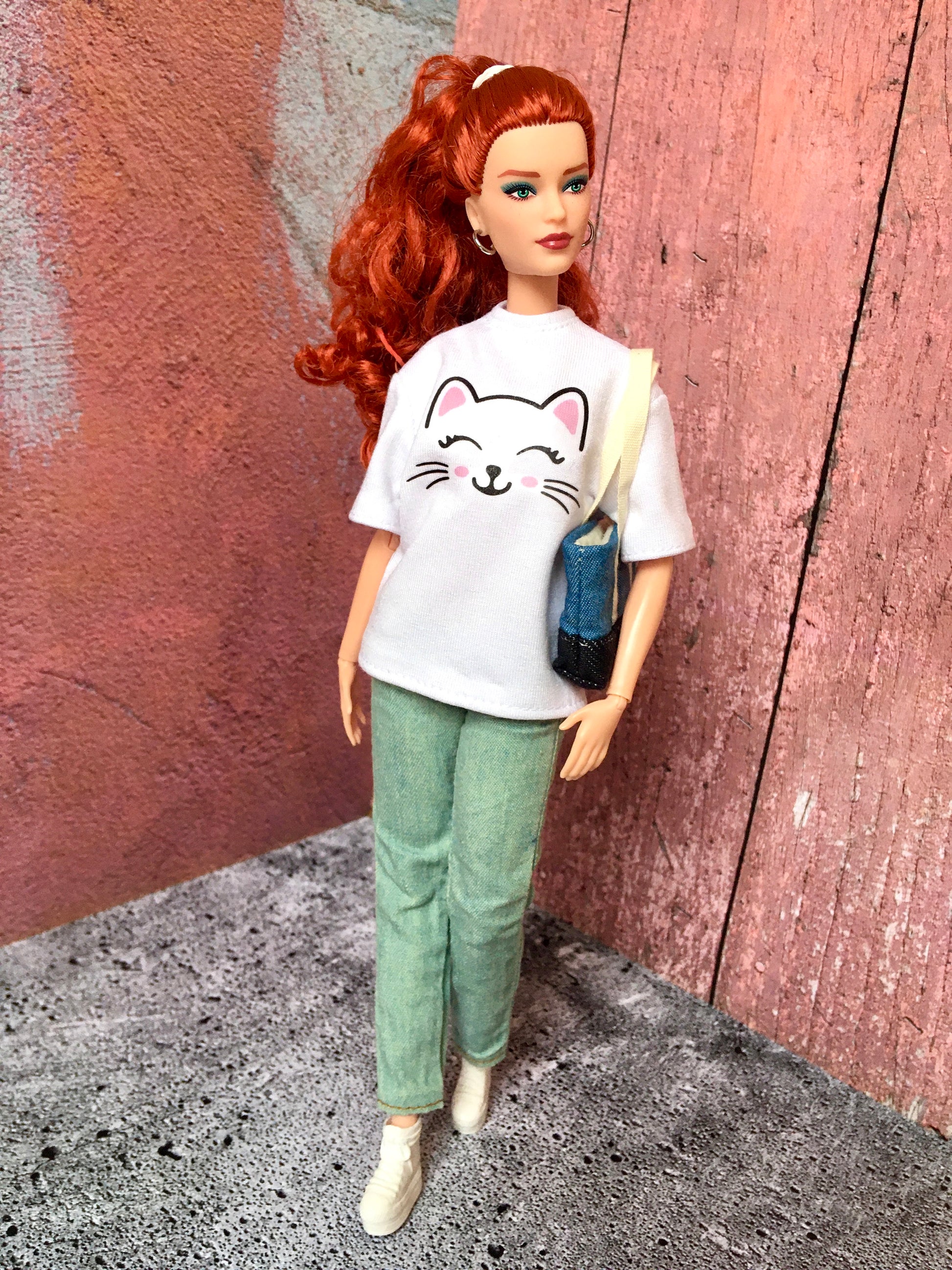 BQ-KITSA – Cat Print Oversized T-Shirt for 11.5" 1/6 Scale Dolls