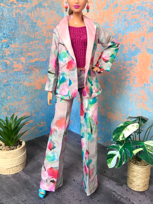 BQ-LAREN – Soft Gray Floral Blazer & Pleated Trousers Set for 11.5" 1/6 Scale Fashion Dolls