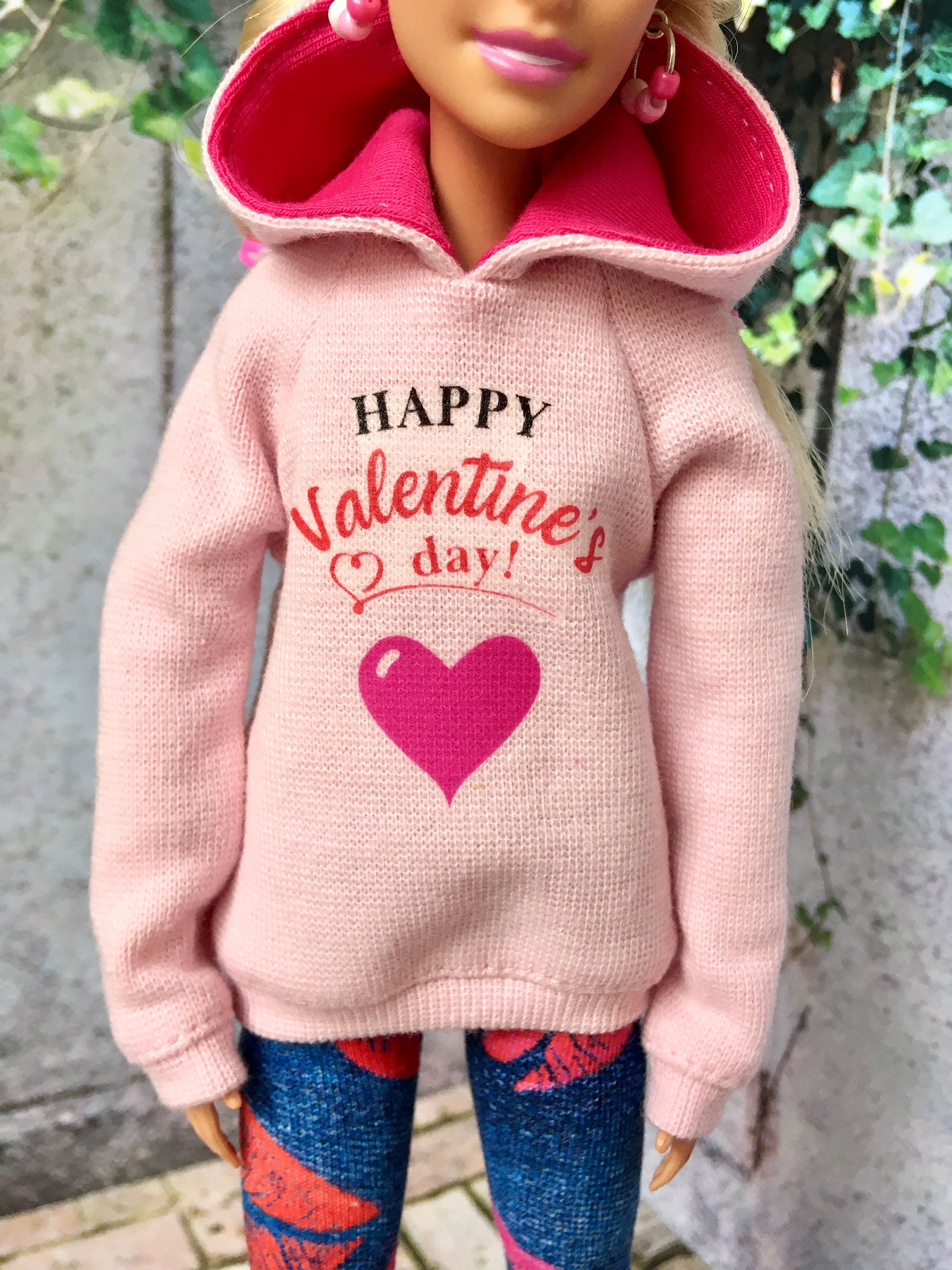 BQ-LOVE – Heart Print Hoodie for 11.5" 1/6 Scale Fashion Dolls