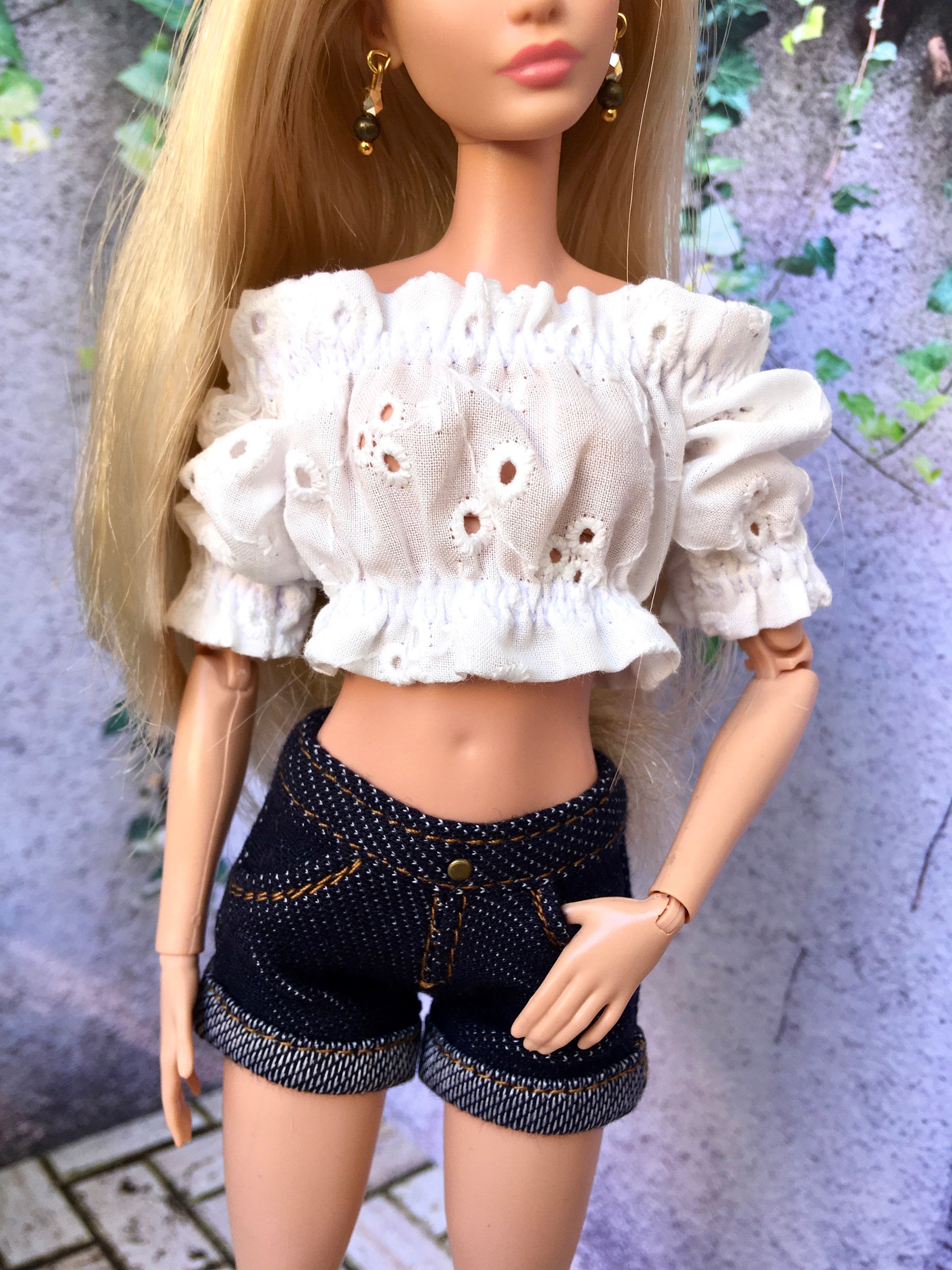BQ-NELA – Off-Shoulder Ruffle Top for 11.5" 1/6 Scale Fashion Dolls - www.bouutique.com