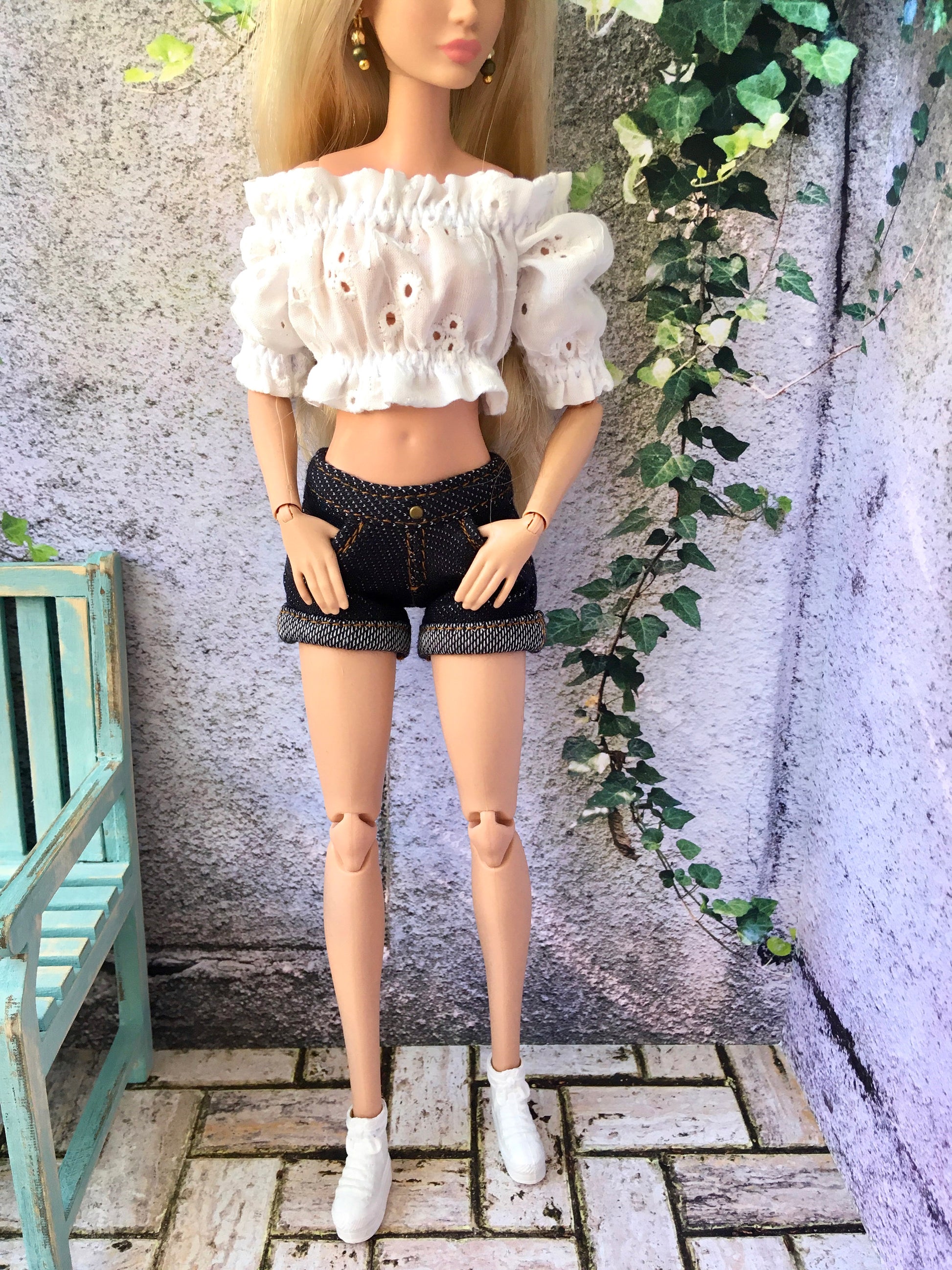 BQ-NELA – Off-Shoulder Ruffle Top for 11.5" 1/6 Scale Fashion Dolls - www.bouutique.com