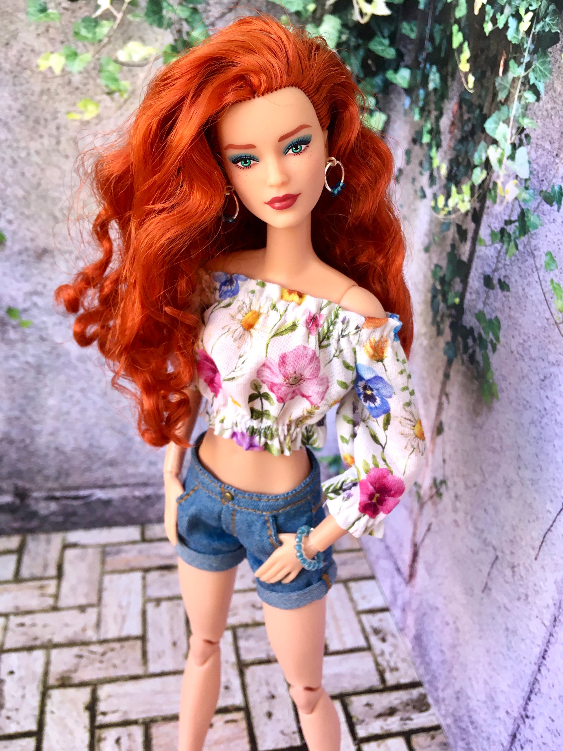 BQ-NELA – Off-Shoulder Ruffle Top for 11.5" 1/6 Scale Fashion Dolls - www.bouutique.com