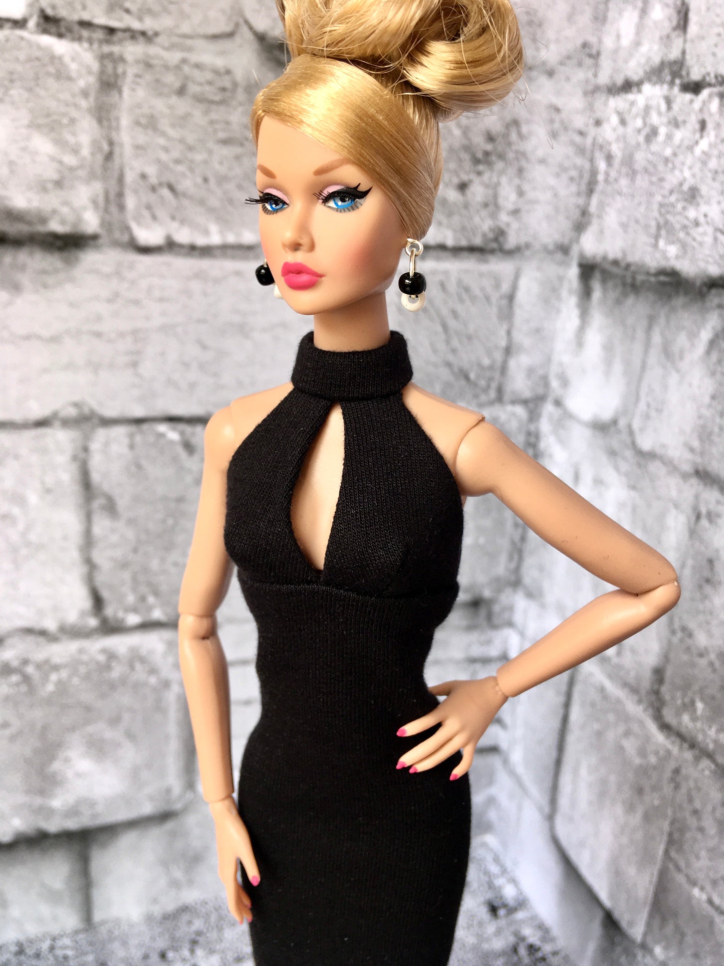 BQ-SCARLET – Bodycon Halter Dress for 12" 1/6 Scale Fashion Dolls
