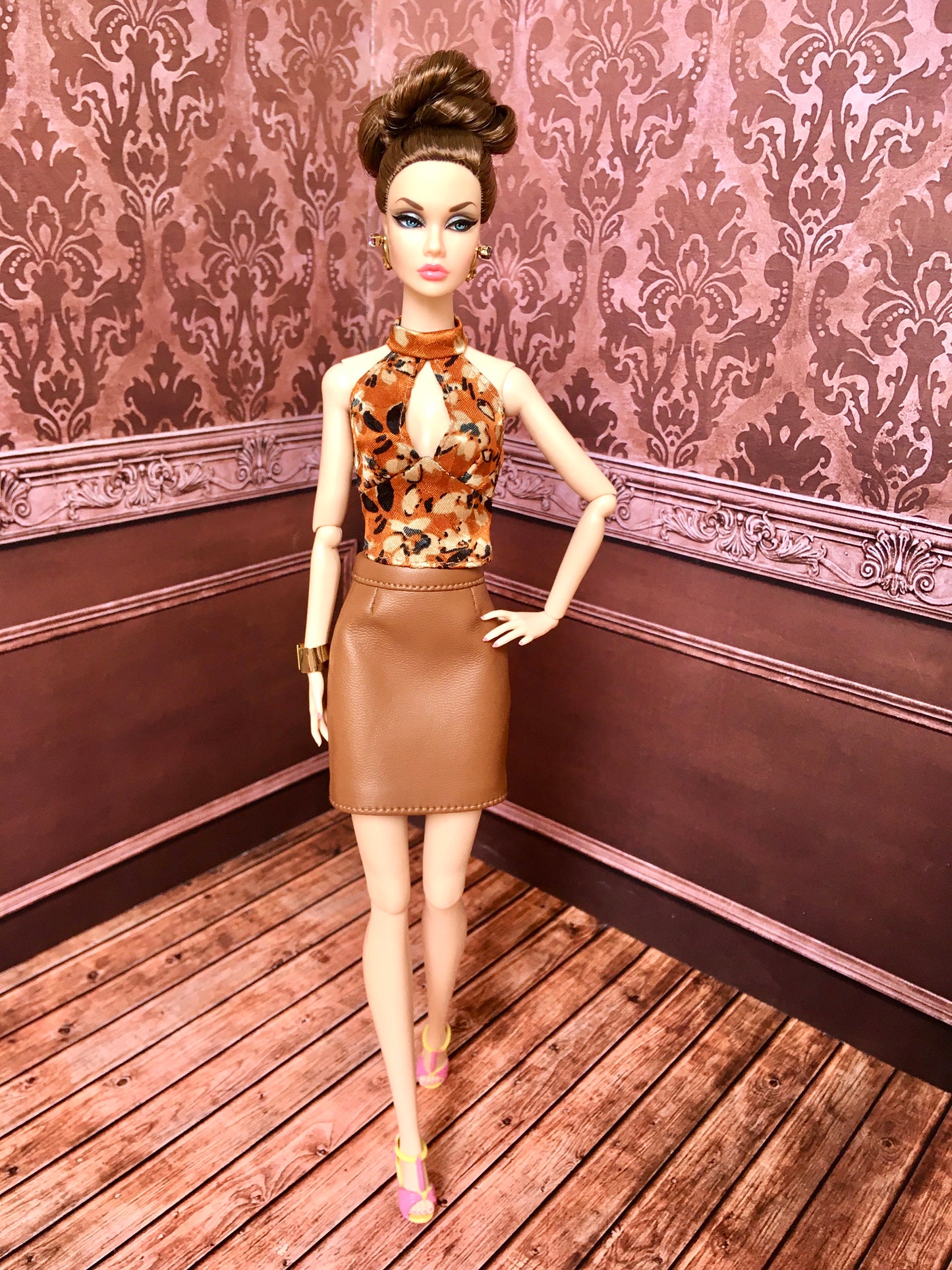 BQ‑SENA – Floral Satin Halter Top for 12" 1/6 Scale Fashion Dolls - www.bouutique.com