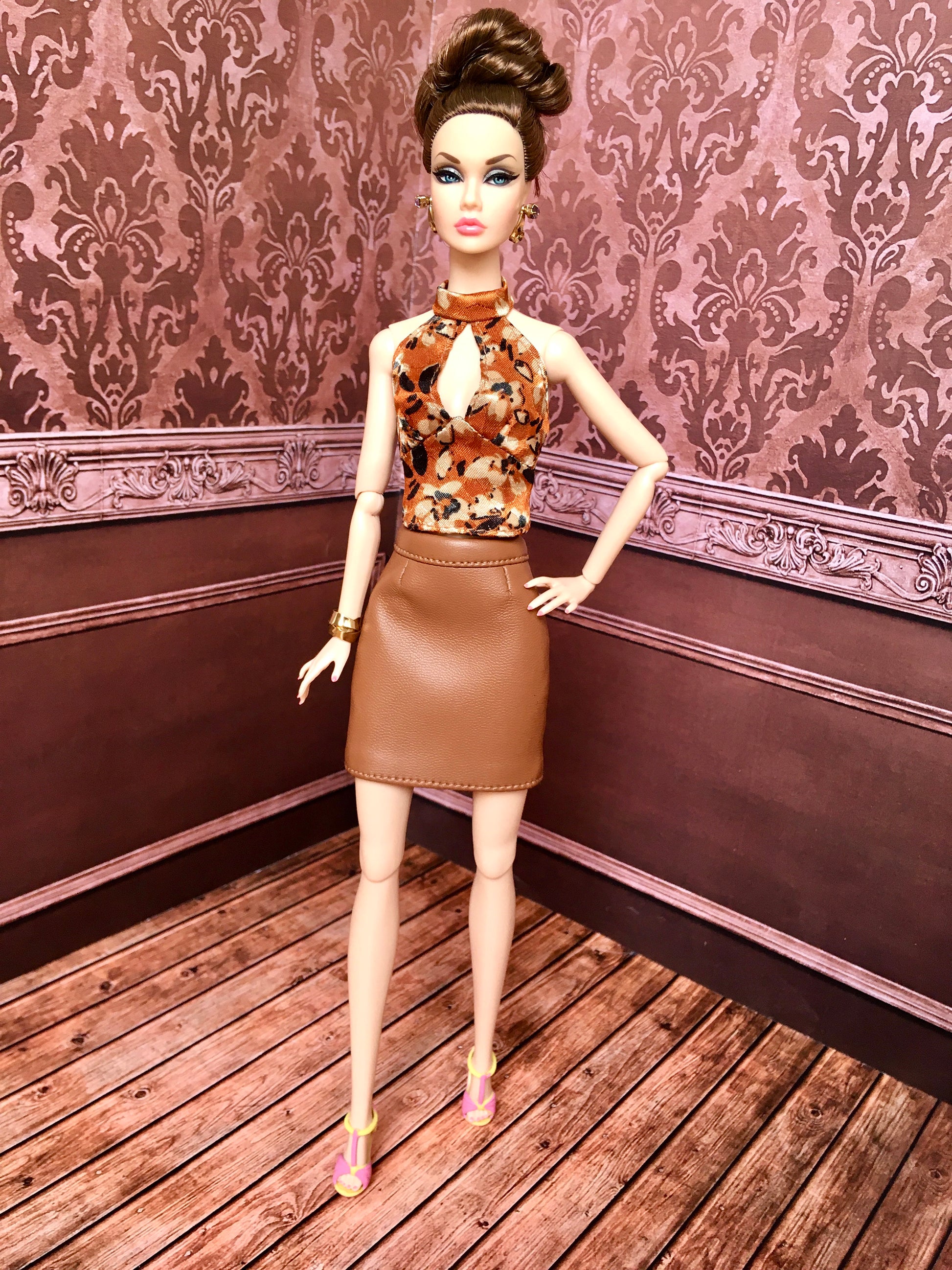 BQ‑SENA – Floral Satin Halter Top for 12" 1/6 Scale Fashion Dolls - www.bouutique.com