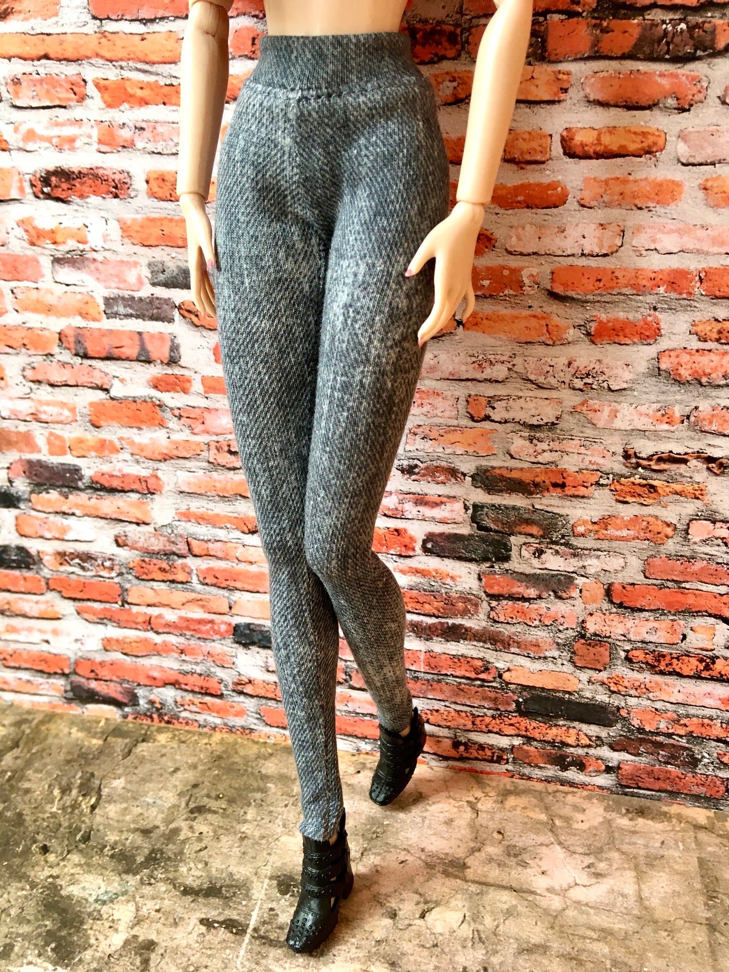 BQ‑SLATE – Gray Jeggings for 12" 1/6 Scale Fashion Dolls - www.bouutique.com
