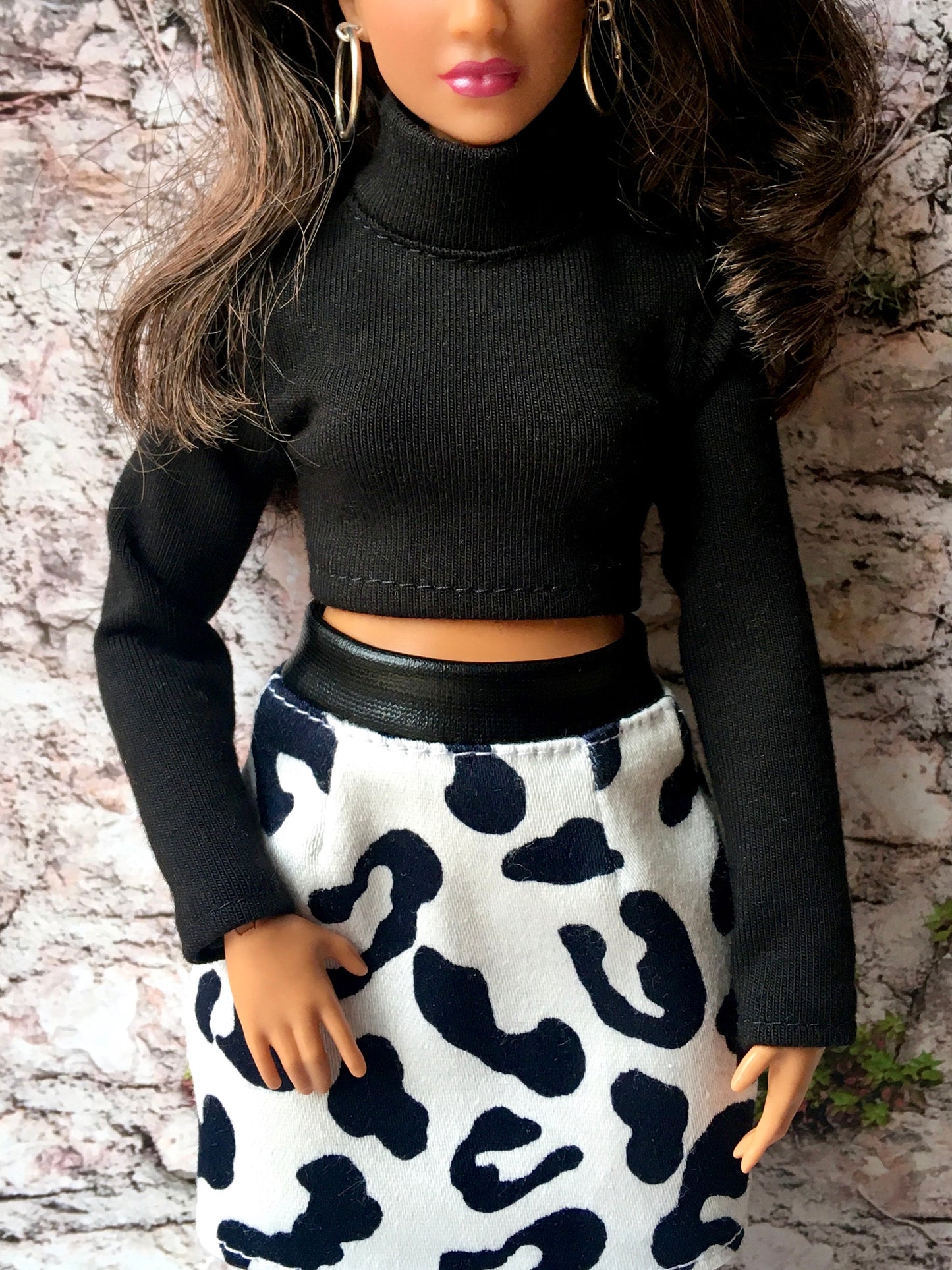 BQ-SNUG – Turtleneck Crop Top for 11" 1/6 Scale Curvy Fashion Dolls