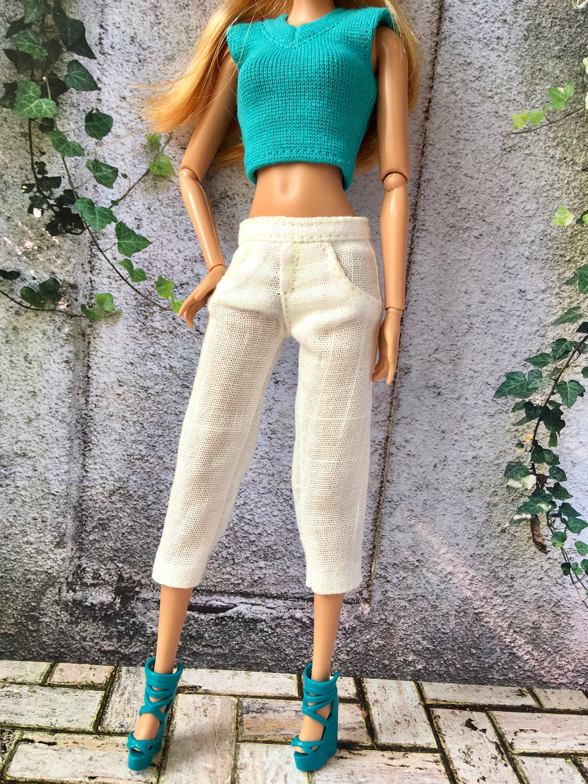 Linen Capri Pants for 11.5" 1/6 Scale Fashion Dolls - www.bouutique.com