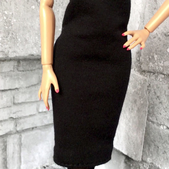 BQ-SCARLET – Bodycon Halter Dress for 12" 1/6 Scale Fashion Dolls