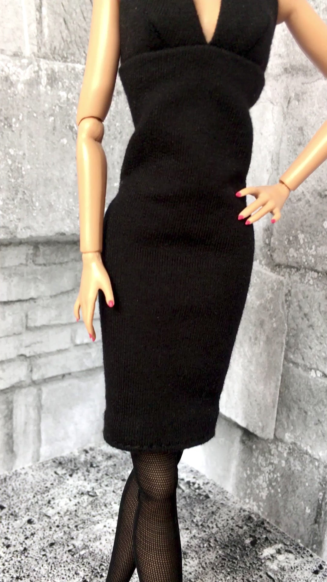 BQ-SCARLET – Bodycon Halter Dress for 12" 1/6 Scale Fashion Dolls