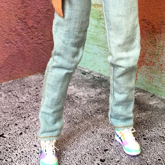 BQ-DENIO – Washed Slim Fit Light Blue Jeans for 11.5" 1/6 Scale Fashion Dolls
