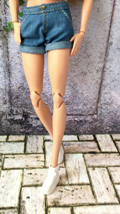BQ-AYLA - Roll-up Denim Shorts for 11.5" 1/6 Scale Fashion Dolls - www.bouutique.com