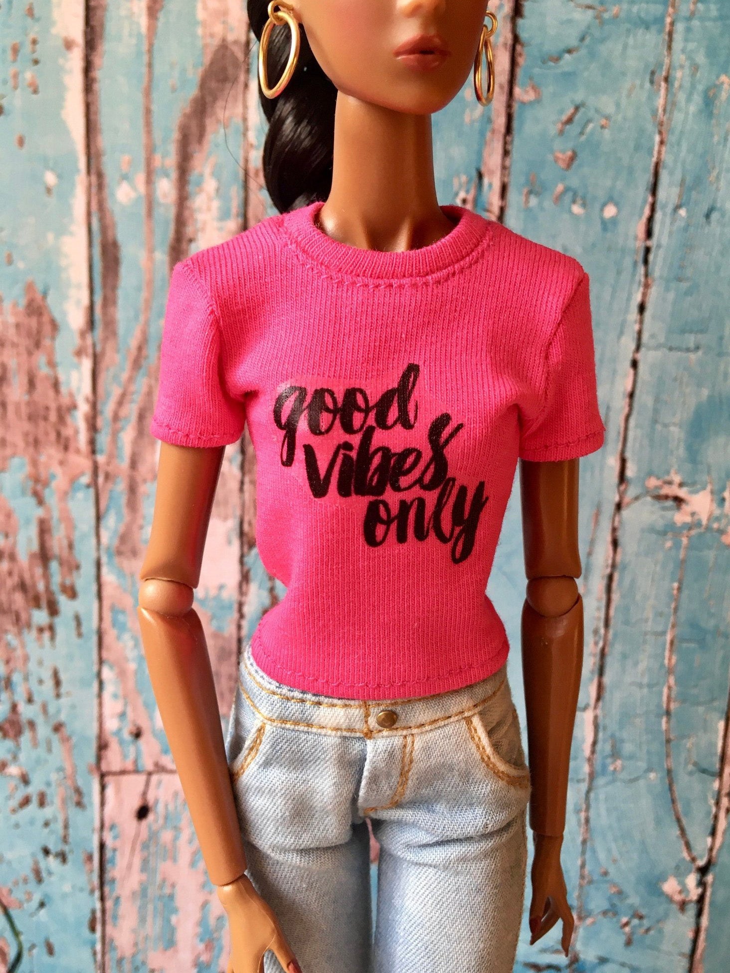 Vital Print T-shirt "good vibes only" Design for NuFace Integrity Toys Doll 12.5"