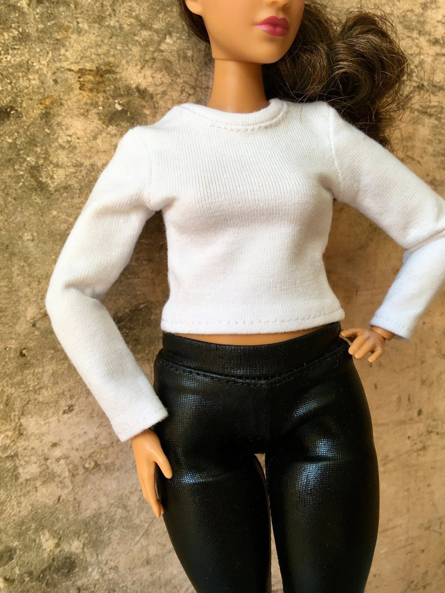 Vital Long Sleeve T-shirt for Curvy Doll 1/6-scale in many colors