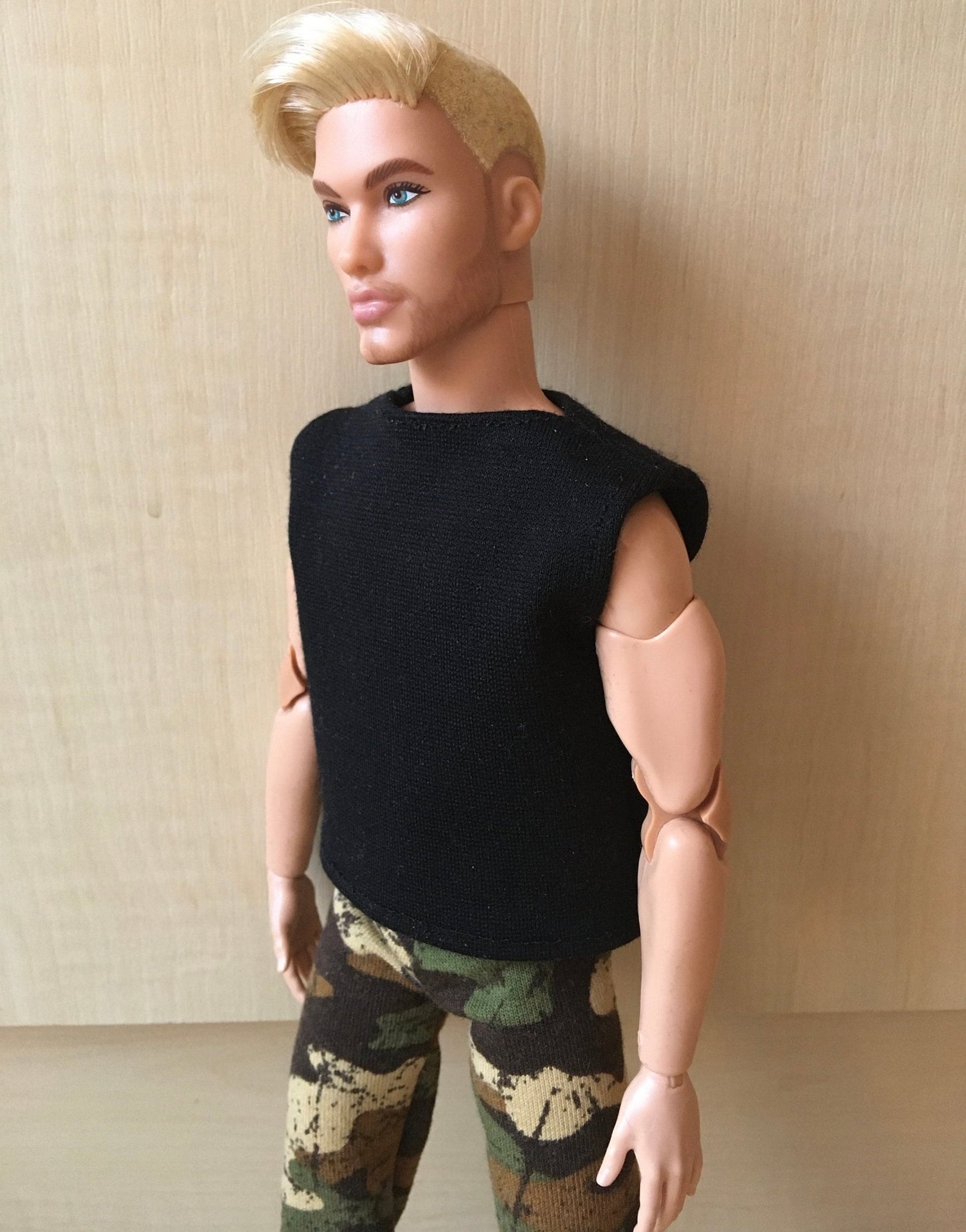 Basic Sleeveless T-shirt for Ken Doll - many colors