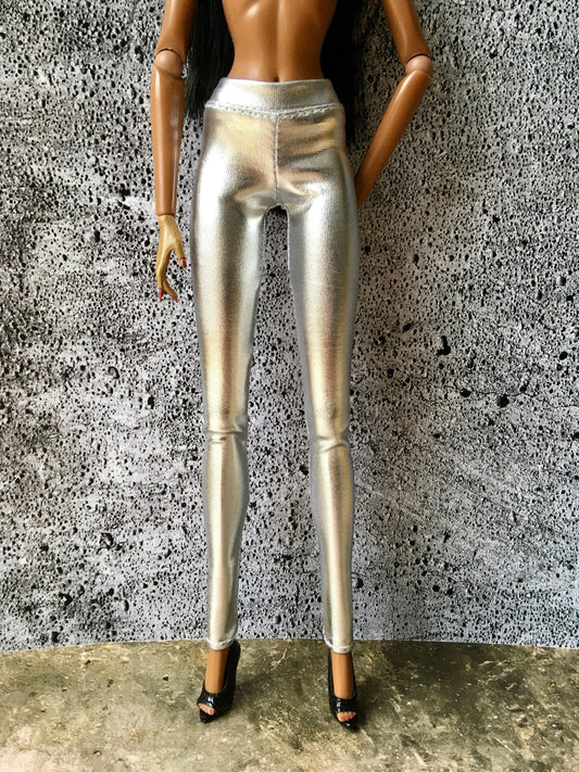 BQ-GLIMMER – Silver Metallic Leggings for 12.5" 1/6 Scale Fashion Dolls - www.bouutique.com