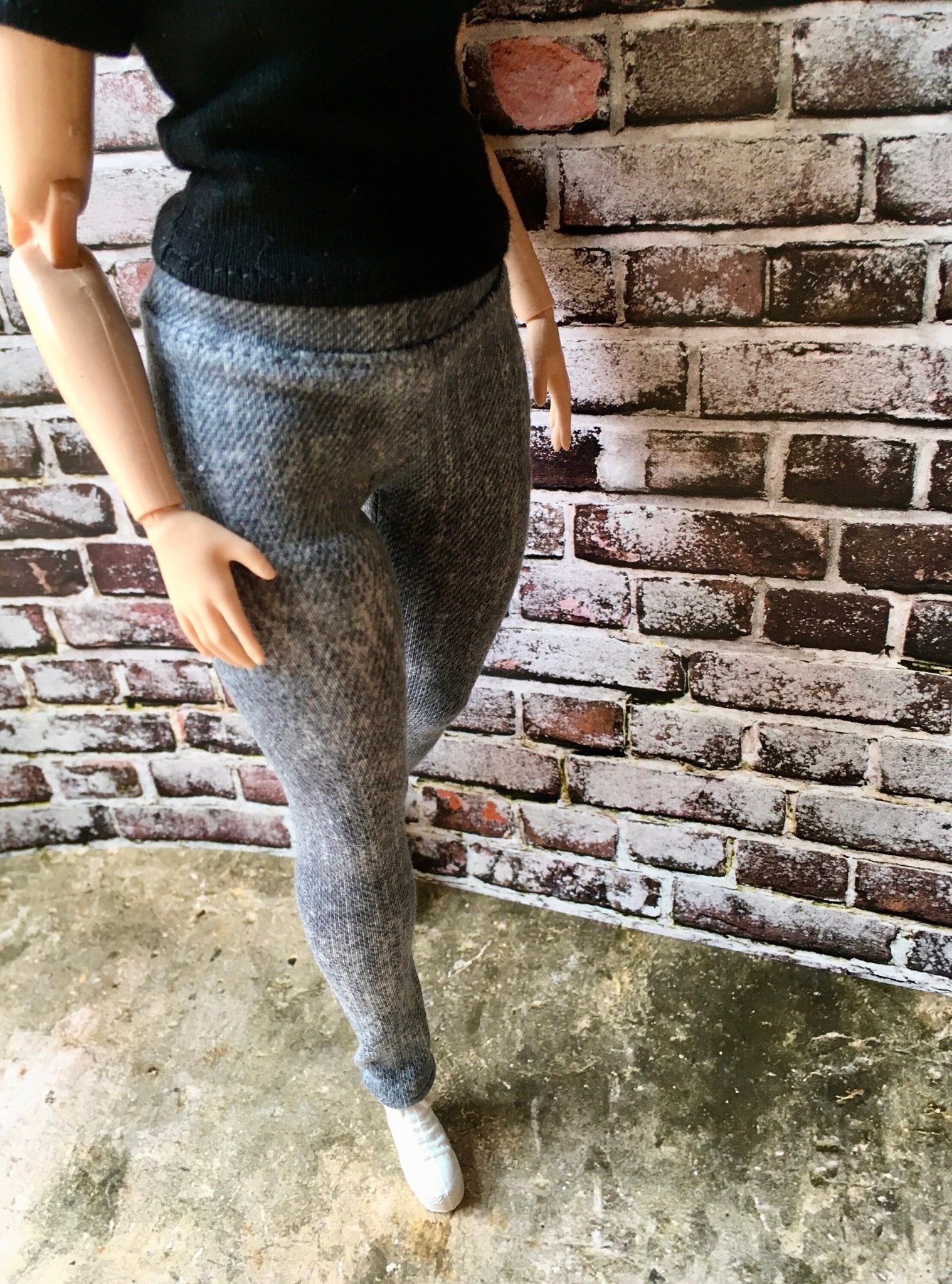 BQ‑SLATE – Gray Jeggings for 11" 1/6 Scale Curvy Fashion Dolls - www.bouutique.com