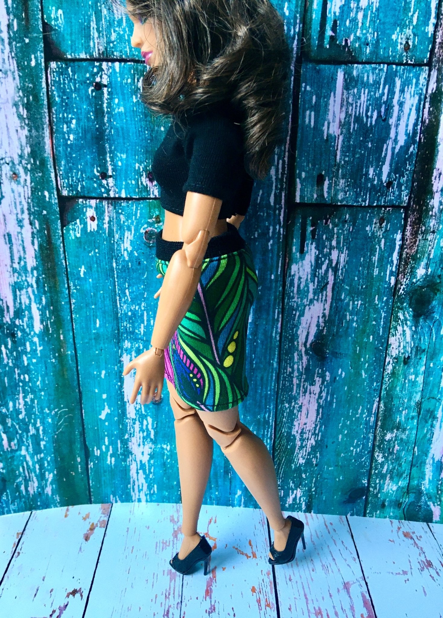 Foliage Colorful Print Skirt for Curvy Dolls 1/6-scale