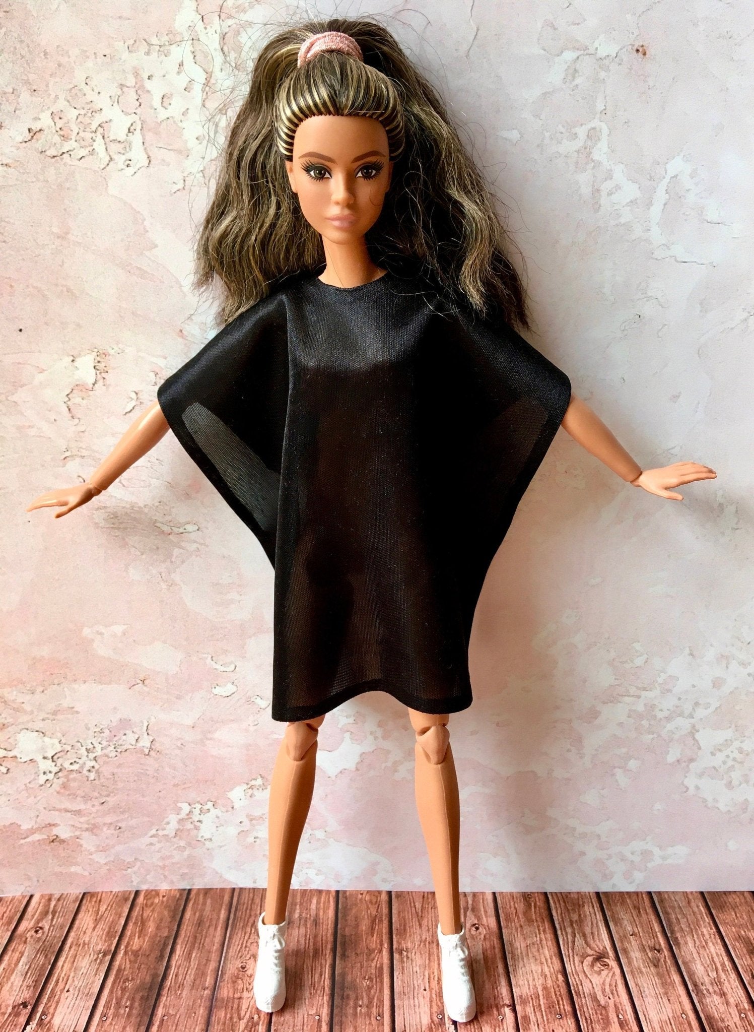 Drape Hairdressing Cape for Doll 1/6-scale, 11.5 Inch