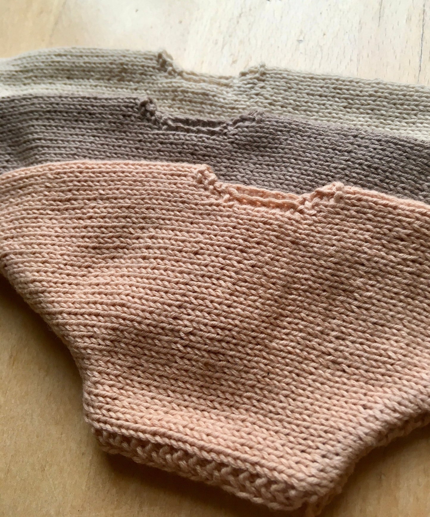 Knit Bat Sleeve Sweater for Curvy Doll 1/6-scale | Knitted Doll Clothes - in 3 colors