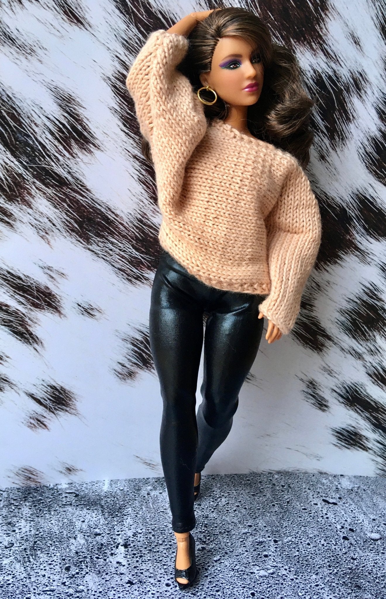 Knit Bat Sleeve Sweater for Curvy Doll 1/6-scale | Knitted Doll Clothes - in 3 colors