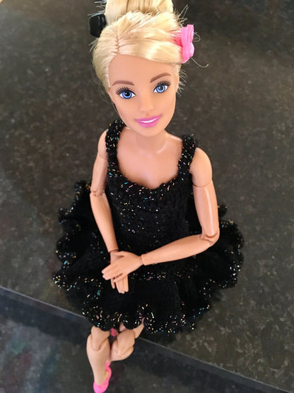 Charm Knit Black Ruffle Dress for Doll 1/6-scale, 11.5 Inch