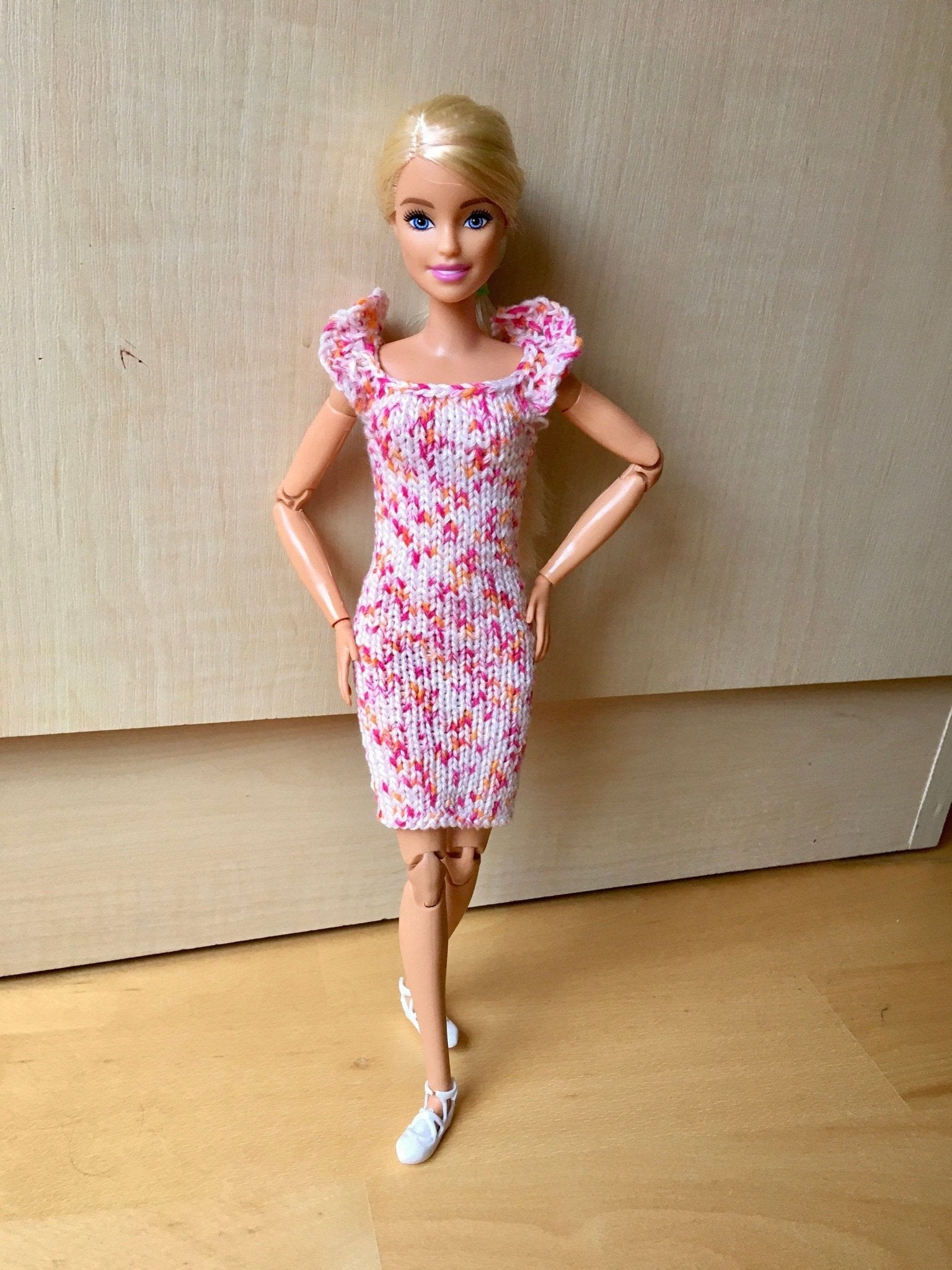 Bloom Knit Frill Shoulder Dress for Doll 1/6-scale, 11.5 Inch