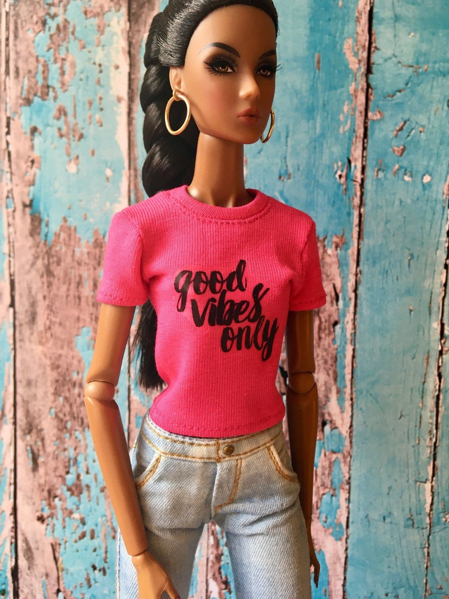 Vital Print T-shirt "good vibes only" Design for NuFace Integrity Toys Doll 12.5"