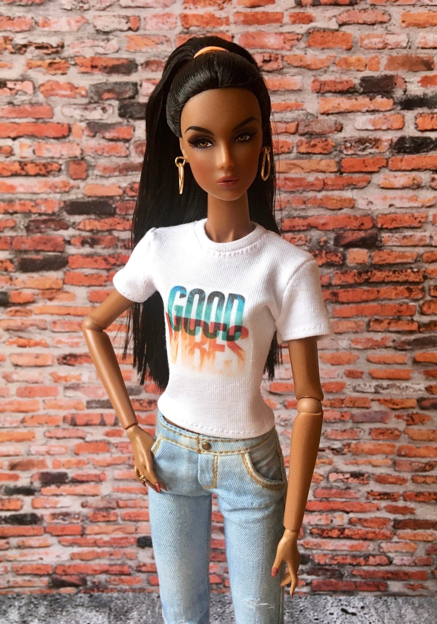 Vital Print T-shirt "good vibes" Design for NuFace Integrity Toys Doll 12.5"