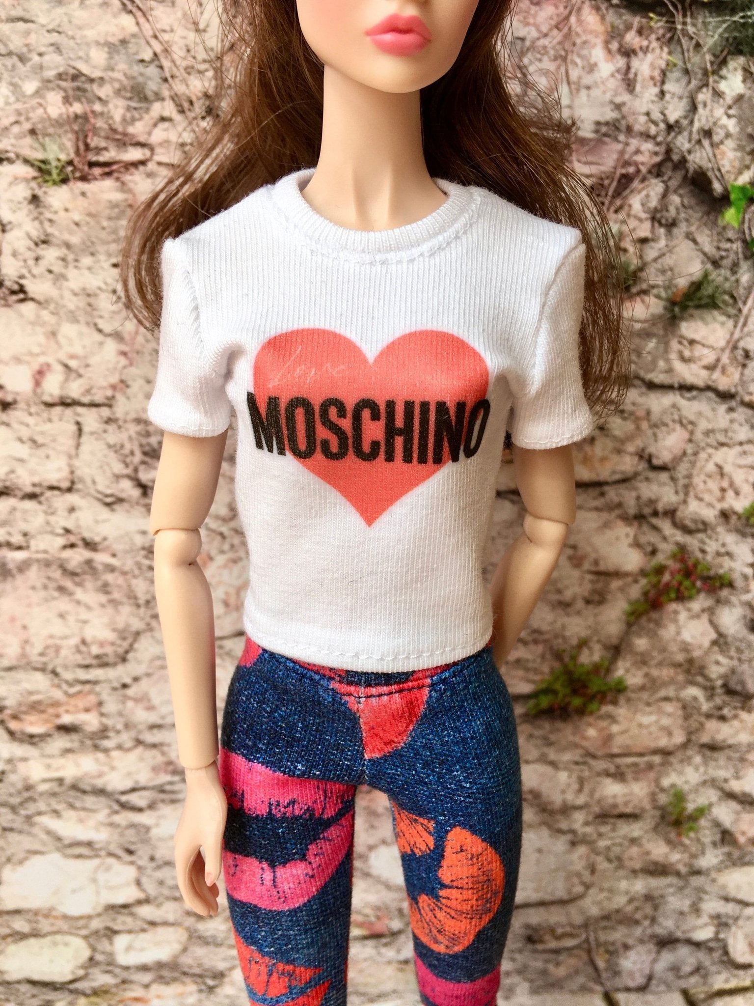 Vital Print T-shirt "Love" Design for Poppy Parker Doll